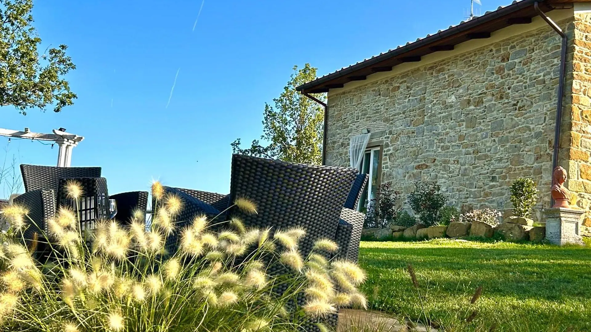 Villa Lux Poggelleri Vista Unica Sul Casentino بوبّي 0*,  إيطاليا
