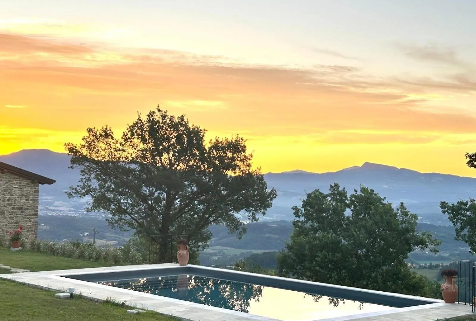 Villa Lux Poggelleri Vista Unica Sul Casentino Poppi Holiday home