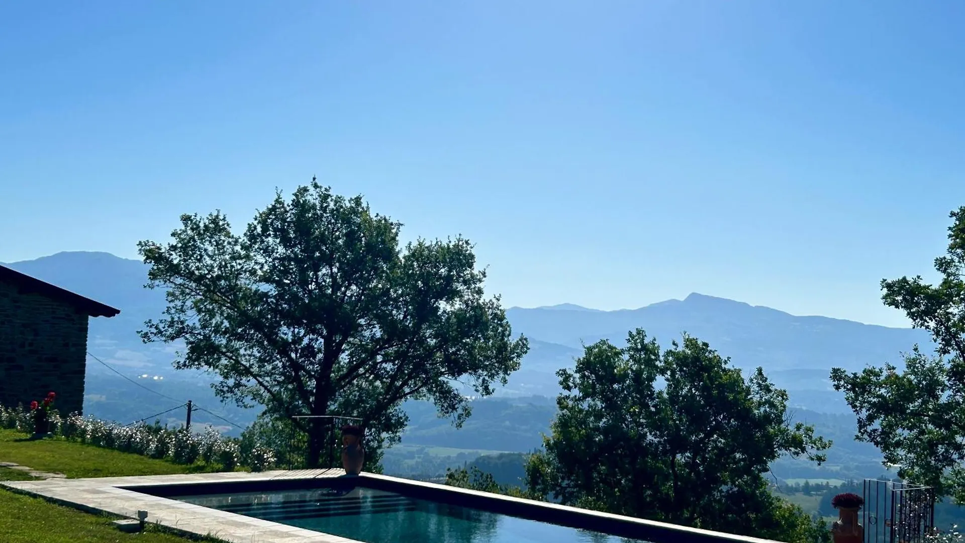 Villa Lux Poggelleri Vista Unica Sul Casentino Poppi Holiday home