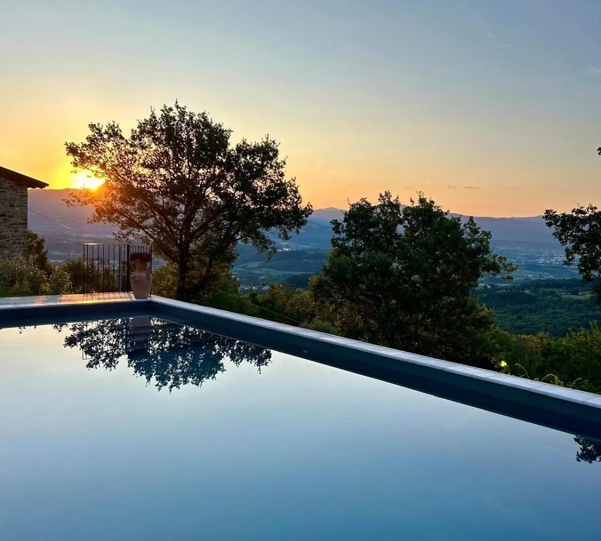 Villa Lux Poggelleri Vista Unica Sul Casentino location