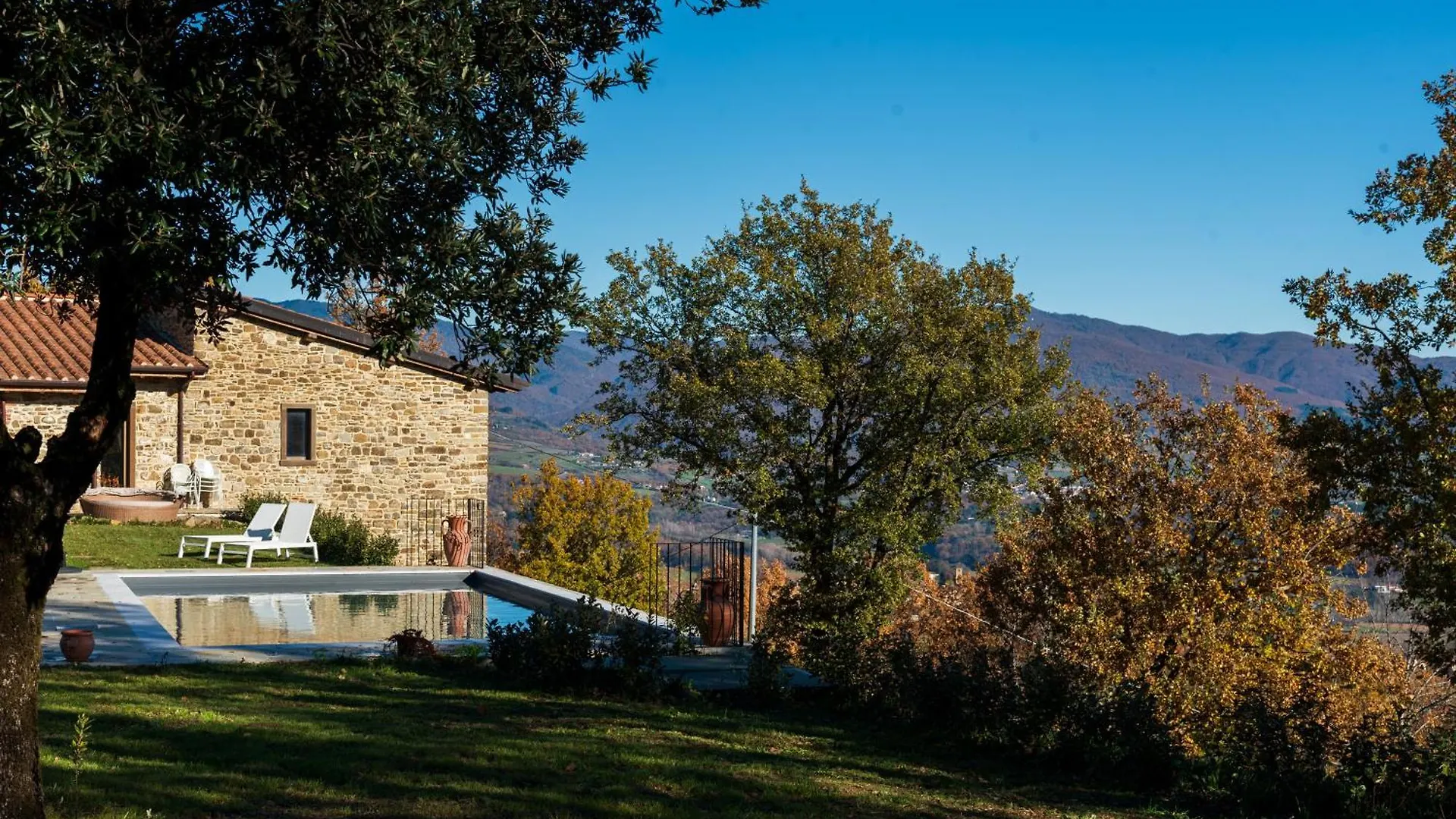 Villa Lux Poggelleri Vista Unica Sul Casentino Poppi Holiday home